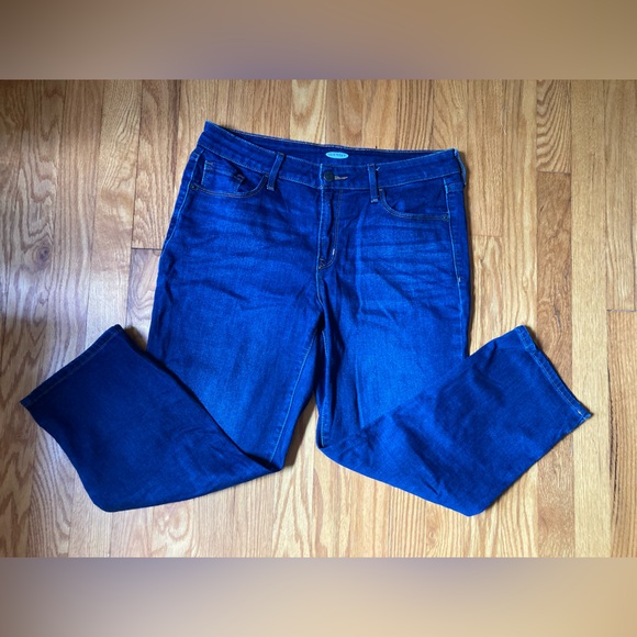 Old Navy Denim - Denim Capri Pants 💙👖💙👖